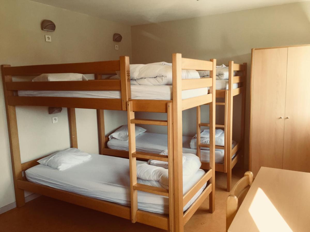 Auberge De Jeunesse Hi Pontarlier Esterno foto